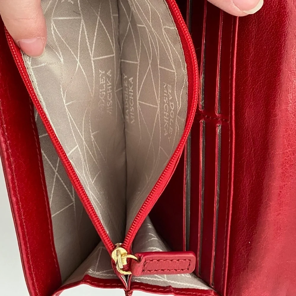 Badgley Mischka Leather Wallet